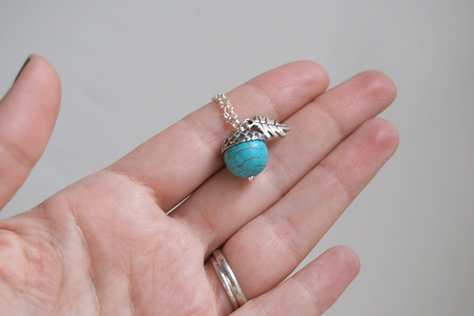 Turquoise and Silver Acorn Necklace – Enchanted Leaves