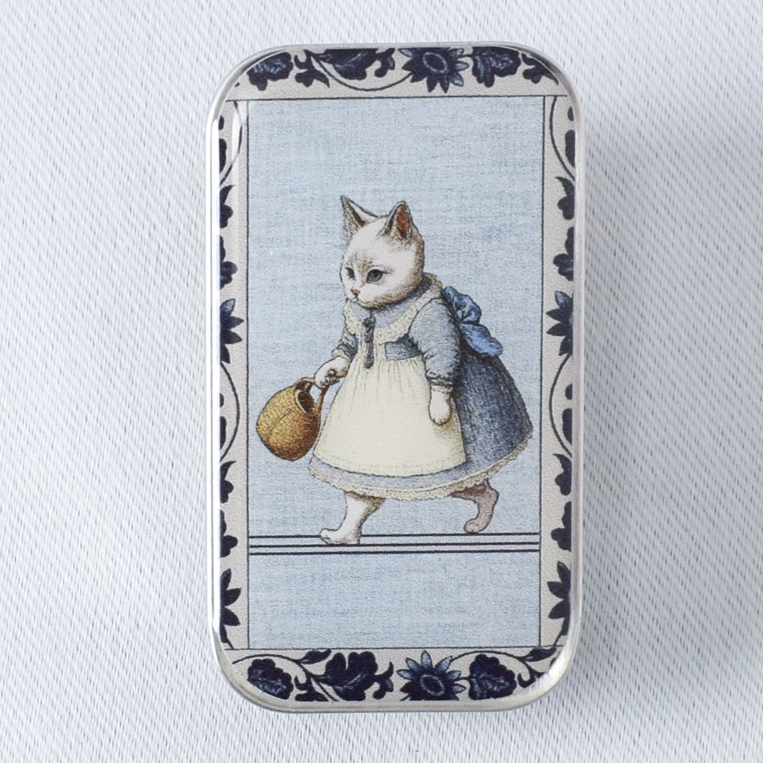 Firefly Notes Kitty Notions Tin - Small