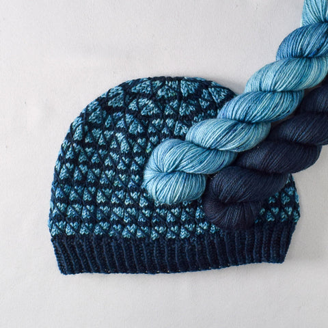 Hat knit in 2 shades of blue