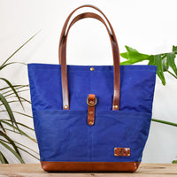Miss Babs x Blue Spring Craft Summer 2021 - Bright Blue Everywhere with Brown Leather and Party Favors
