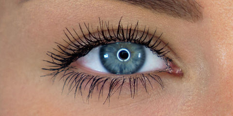 Expert Advice and Mascara Picks for Thin Sparse Lashes