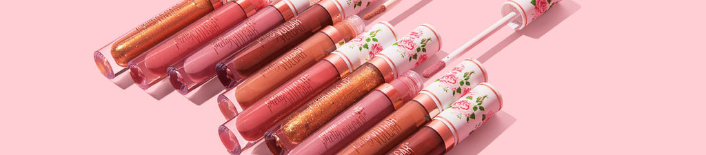 Unleash Your Inner CEO of Lip Gloss: Experience Lightweight Hydration and Stunning Shine