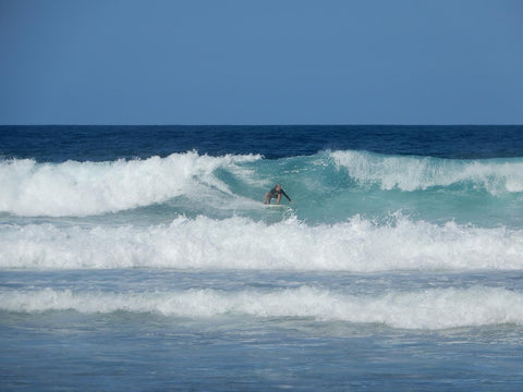 Alberto Surfing