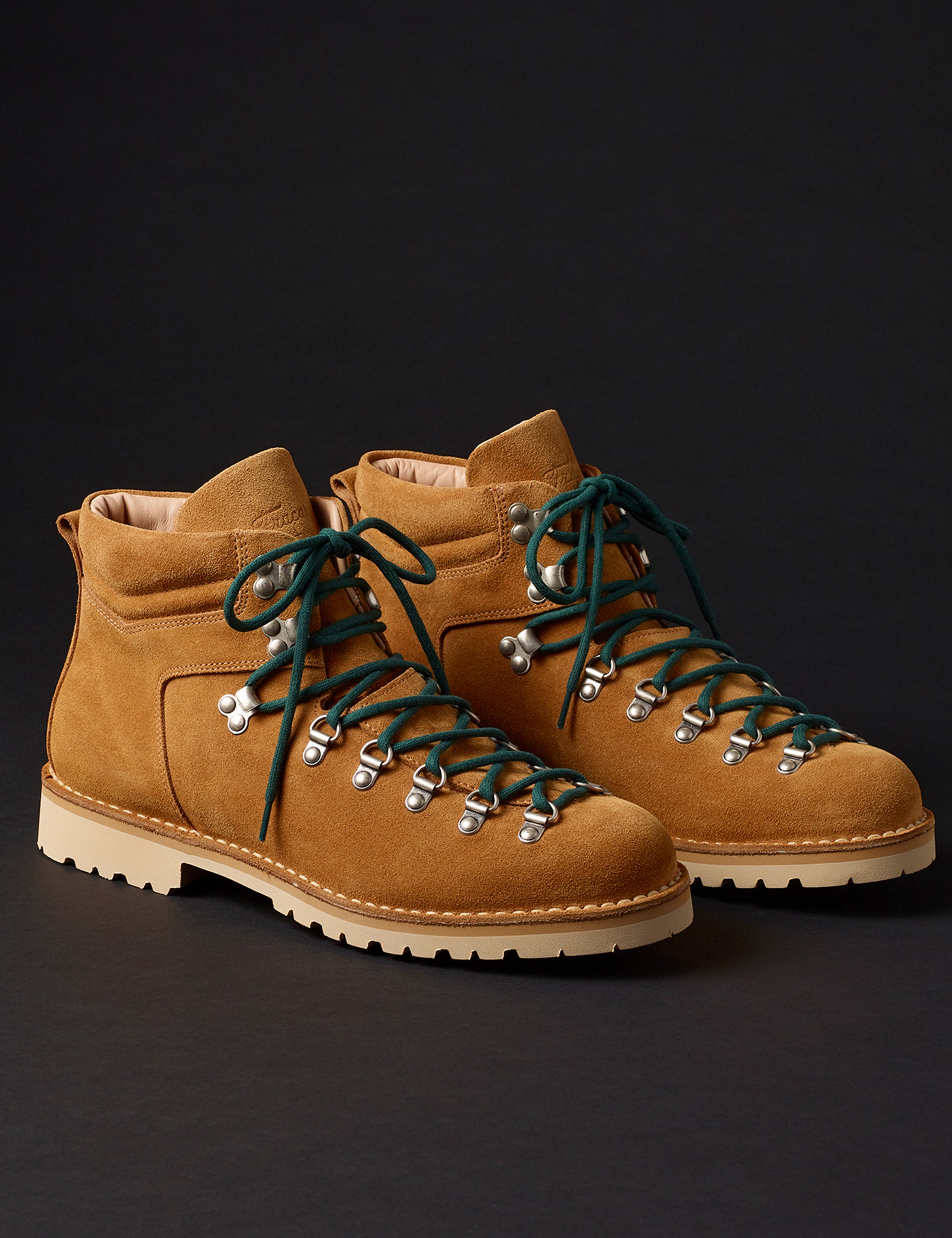 boot for men from Aether Apparel