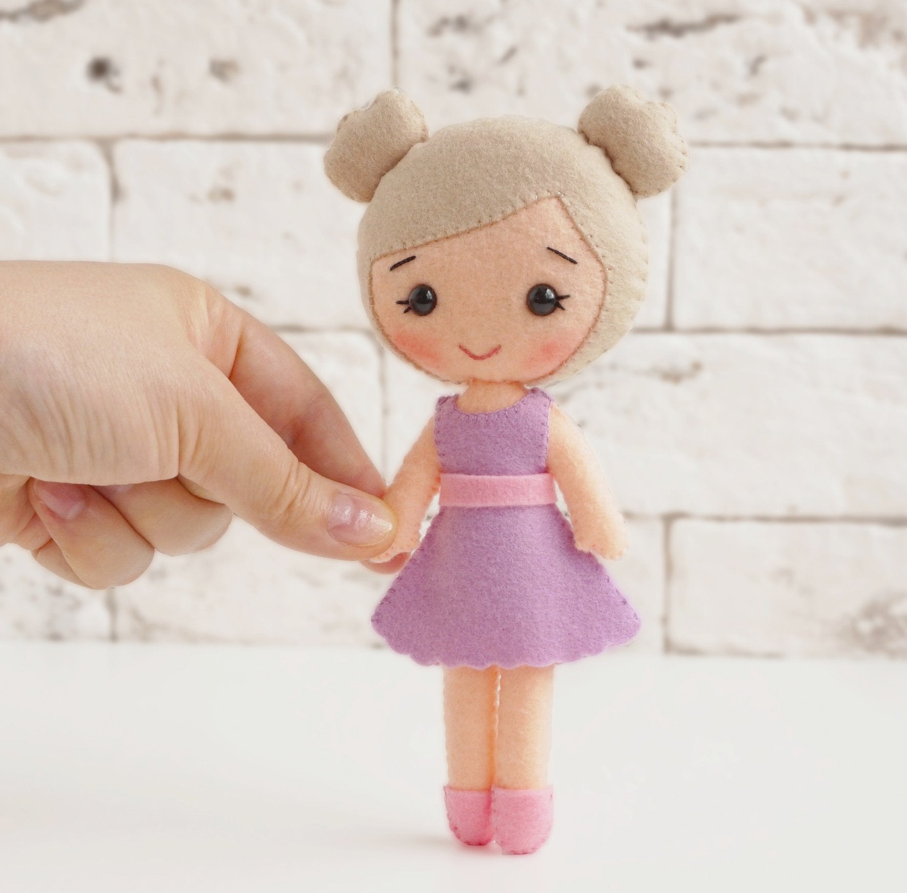 Felt Doll Hand Sewing Pattern 