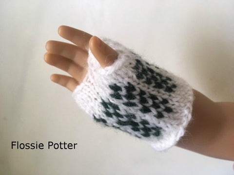 Flossie Potter Knitting Sampler Stocking Cap and Mitts 18" Doll Knitting Pattern larougetdelisle