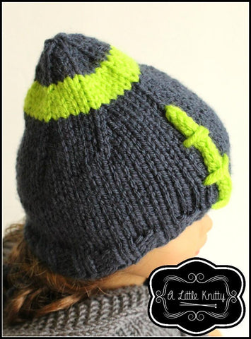 A Little Knitty Knitting Game Day Football Hat Knitting Pattern larougetdelisle