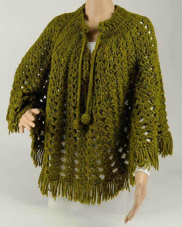 Vintage Lacy Shells Poncho Crochet Pattern – Maggie&#039;s Crochet