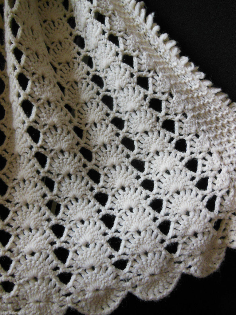 Vintage Victorian Cape Crochet Pattern – Maggie&#039;s Crochet