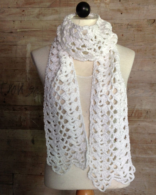 Lacy Shells Scarf Crochet Pattern – Maggie&#039;s Crochet