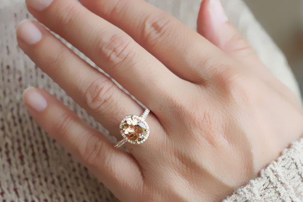 The Steffy Oval Morganite Engagement Ring – samNsue