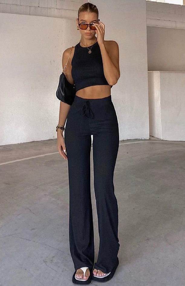 Women's Two Piece Lounge Set - Long Sleeved Crop Top / Wide Legged Pants /  Gray