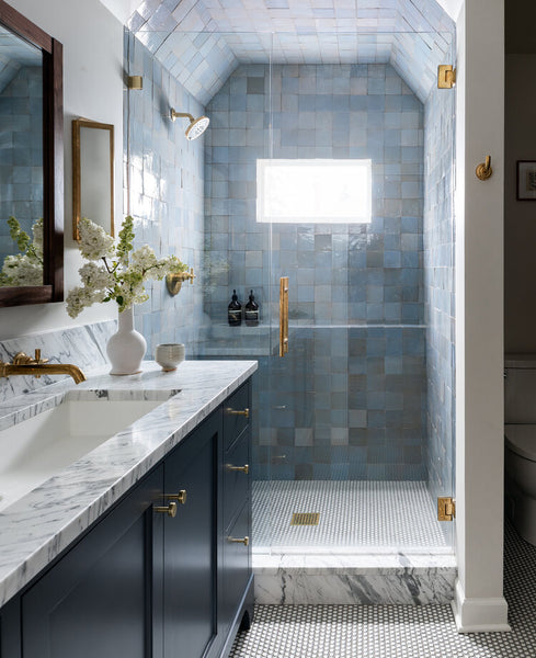 bathroom with square and tiny tile