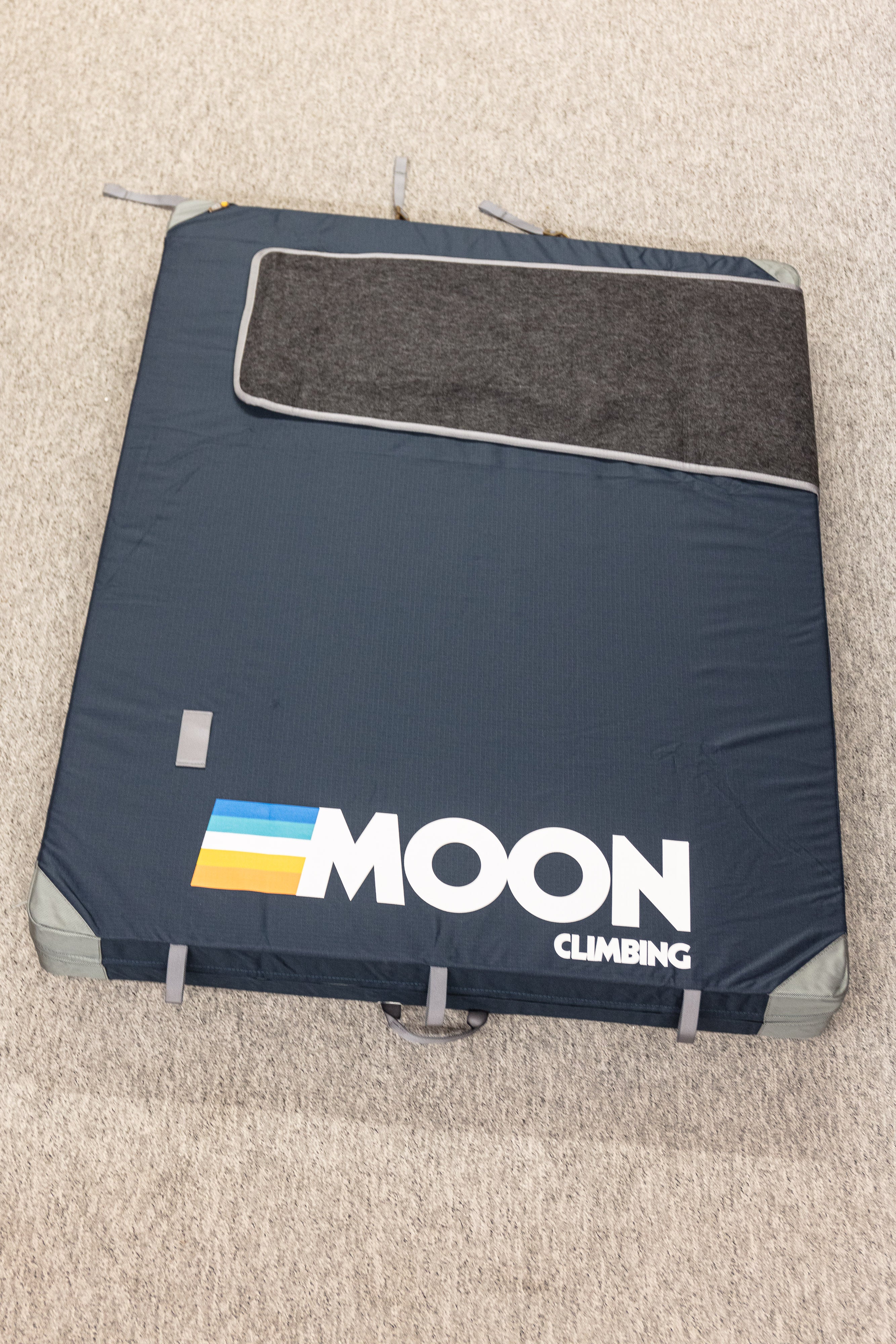 Moon - Warrior Crash Pad