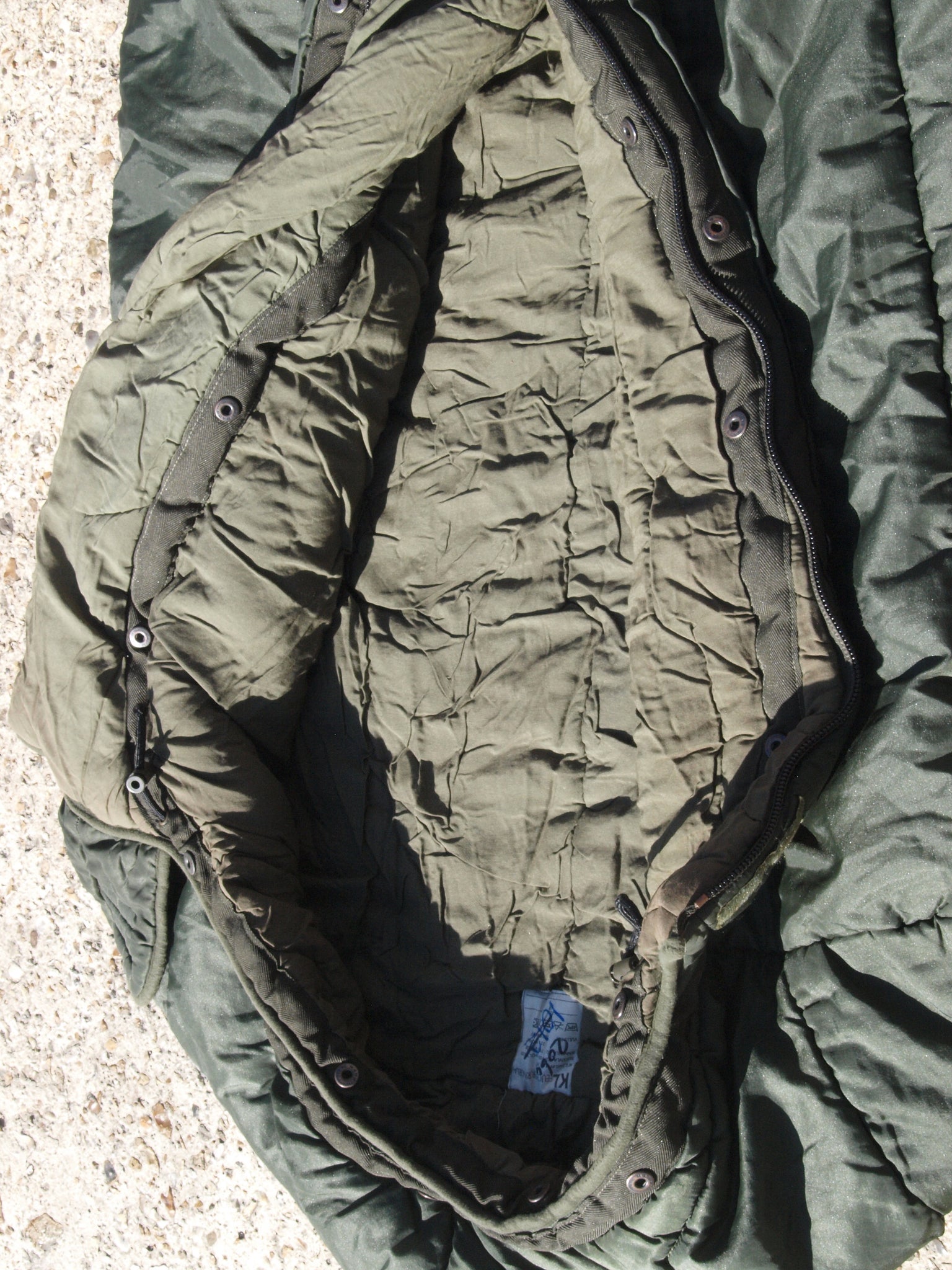 Dutch M90 Cold Weather Military Sleeping Bag - Dutch Army Surplus (Stu ...