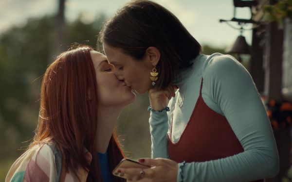 Cutest Wayhaught Kisses Wynonna Earp Season 4