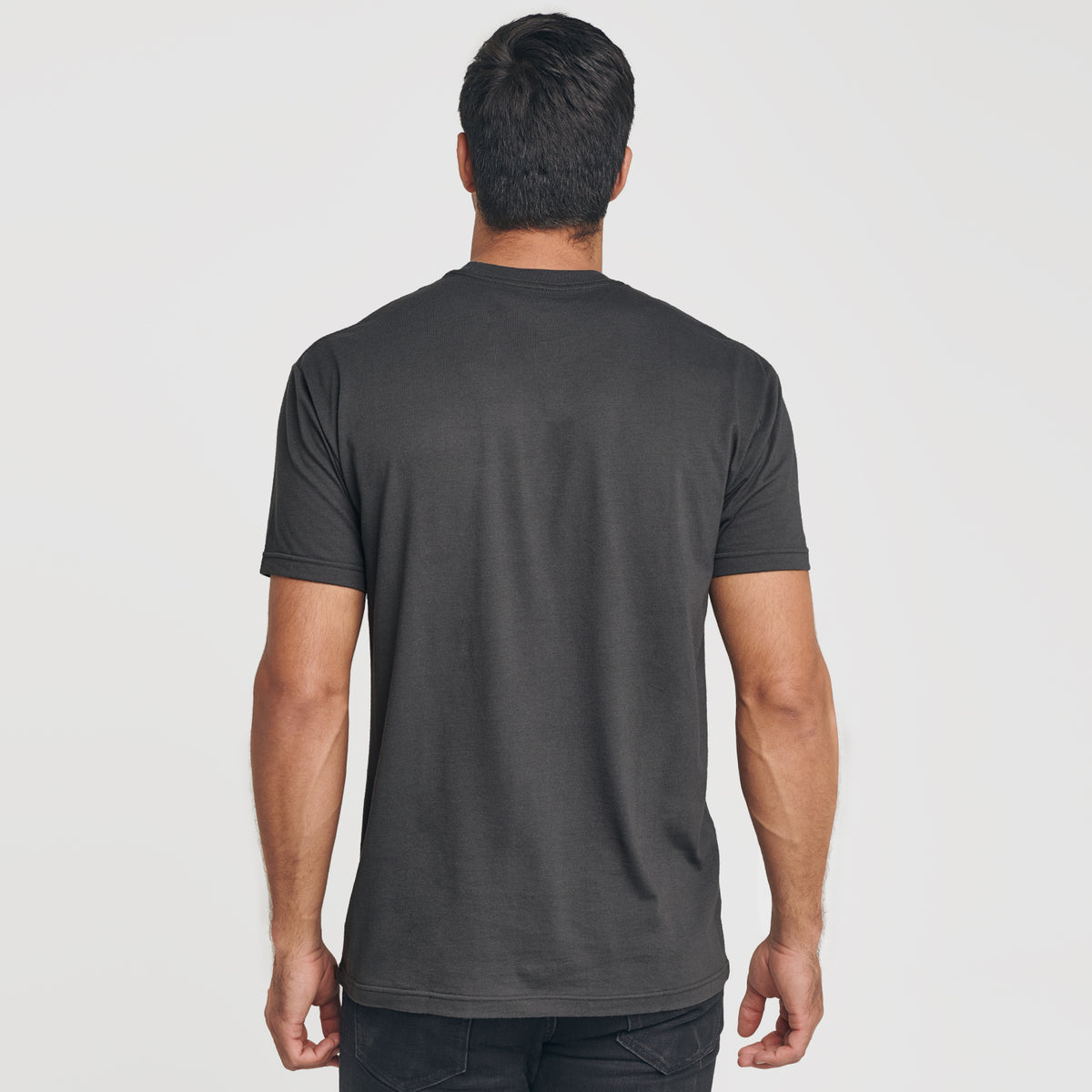 Carbon Pocket Crew Tee – True Classic