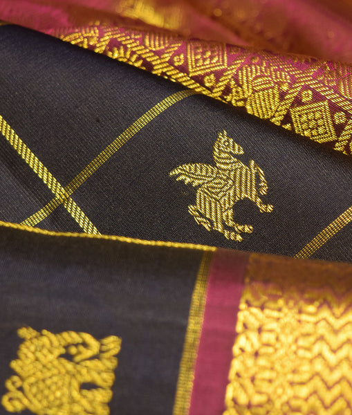 Buy the elegant Kanjivaram Saree online By ShopLance