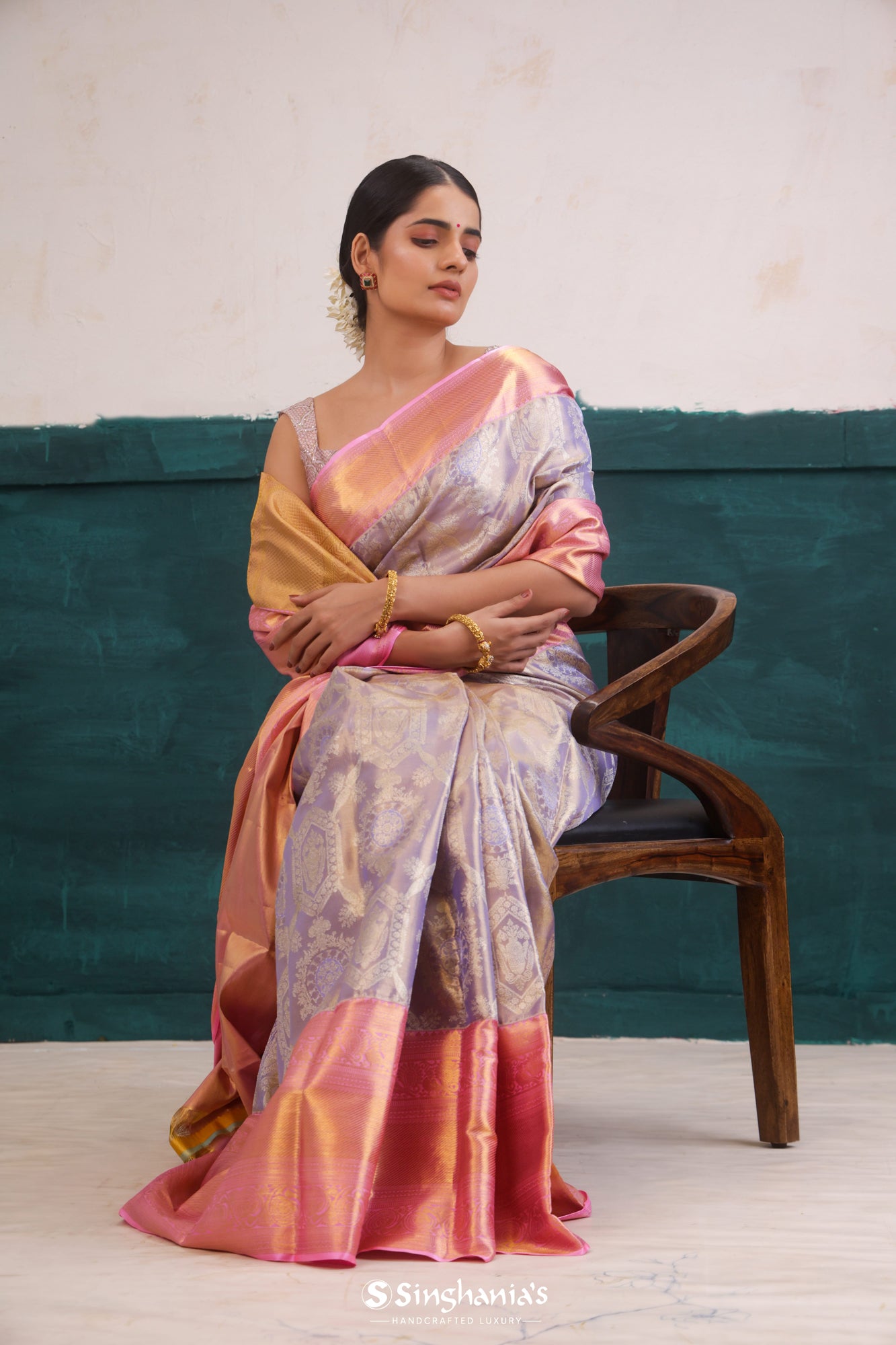 Shop Pure Handloom Silk Kanchipuram Saree in Pastel Blue Color – Sunasa