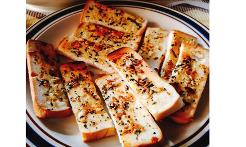 Grilled Garlic Bread with cheese