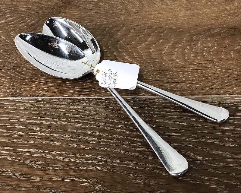 HÃTEL Vintage English Kitchen Spoons (set of 2)