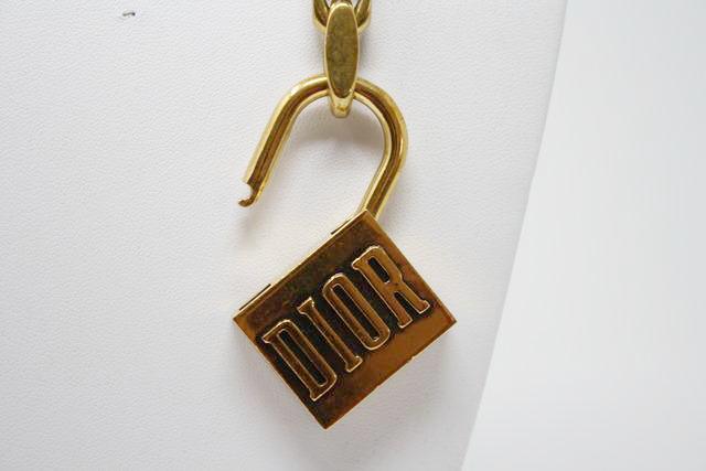 dior lock necklace 2018