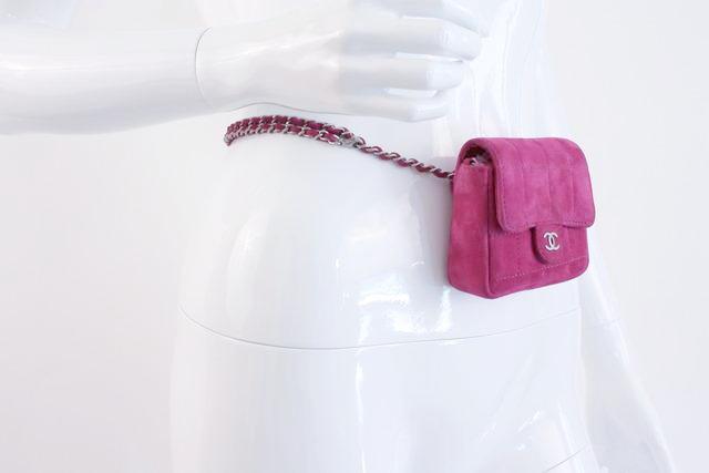 chanel waist bag pink