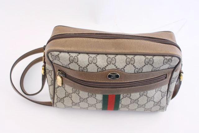 vintage gucci ophidia bag