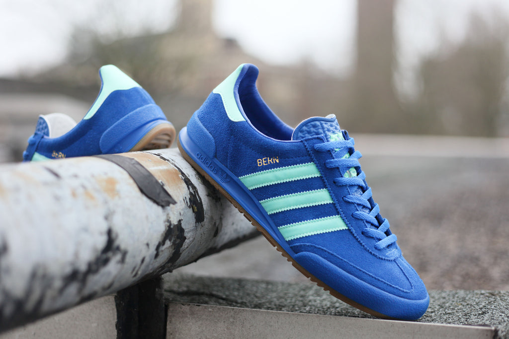 adidas jeans city