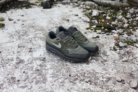 nike air max 1 dark stucco