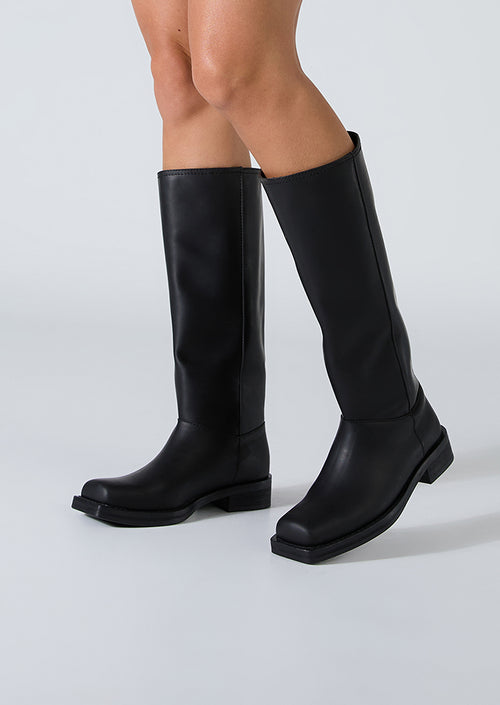 Beckham Black Wax Calf Boots