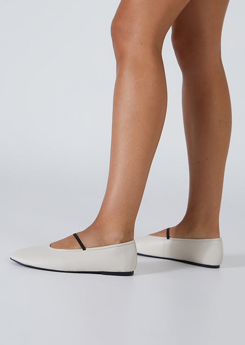 Milla Dove Nappa Flats