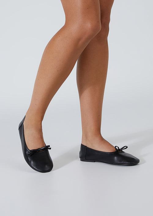 Mozart Black Nappa Flats