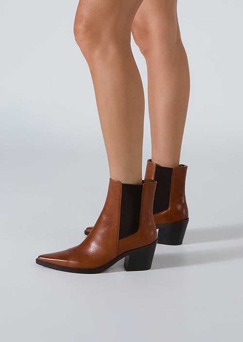 Nigela Toffee Como Ankle Boots