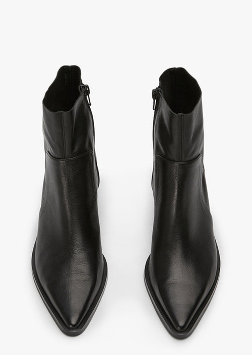 Nisku Black Venice Ankle Boots