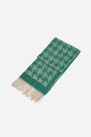 Green houndstooth blanket scarf with off white trim