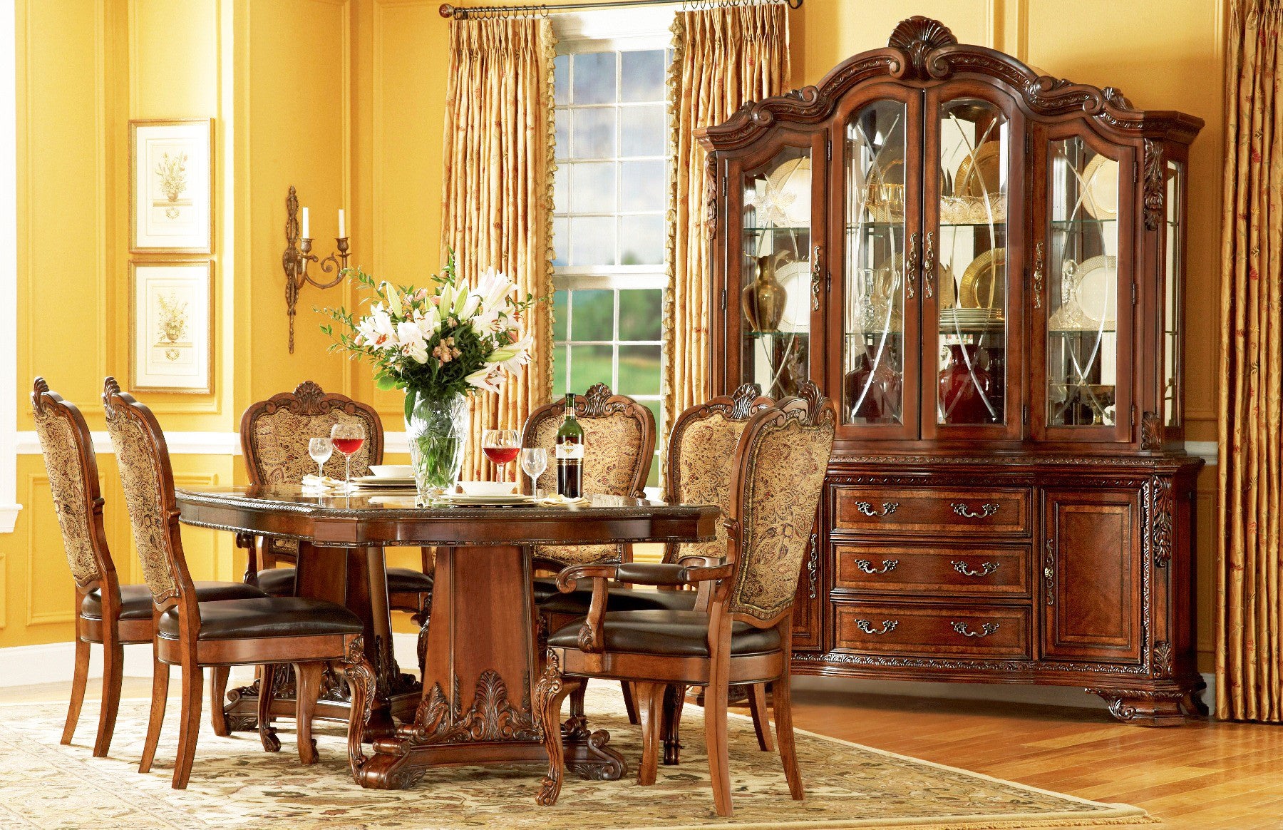 Olde World Five Piece Dining Set Gallery Furniture Of Central Florida