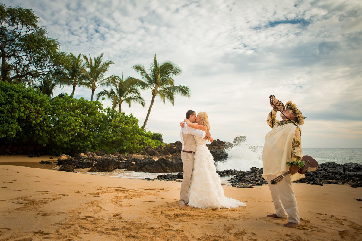 elope maui wedding photographer