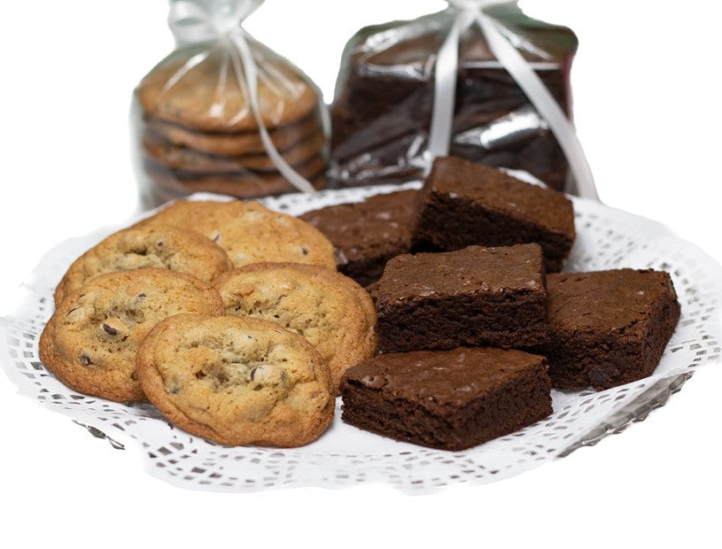 Thank You Dad! Cookie, Cake and Brownie Gift Collection | Gourmet Gift  Baskets to United States - Flora2000