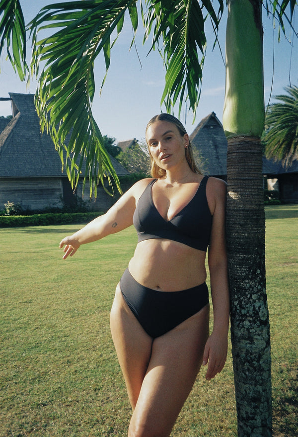 17 of the Best Swimsuits For Big Busts - Size 36M US Approved