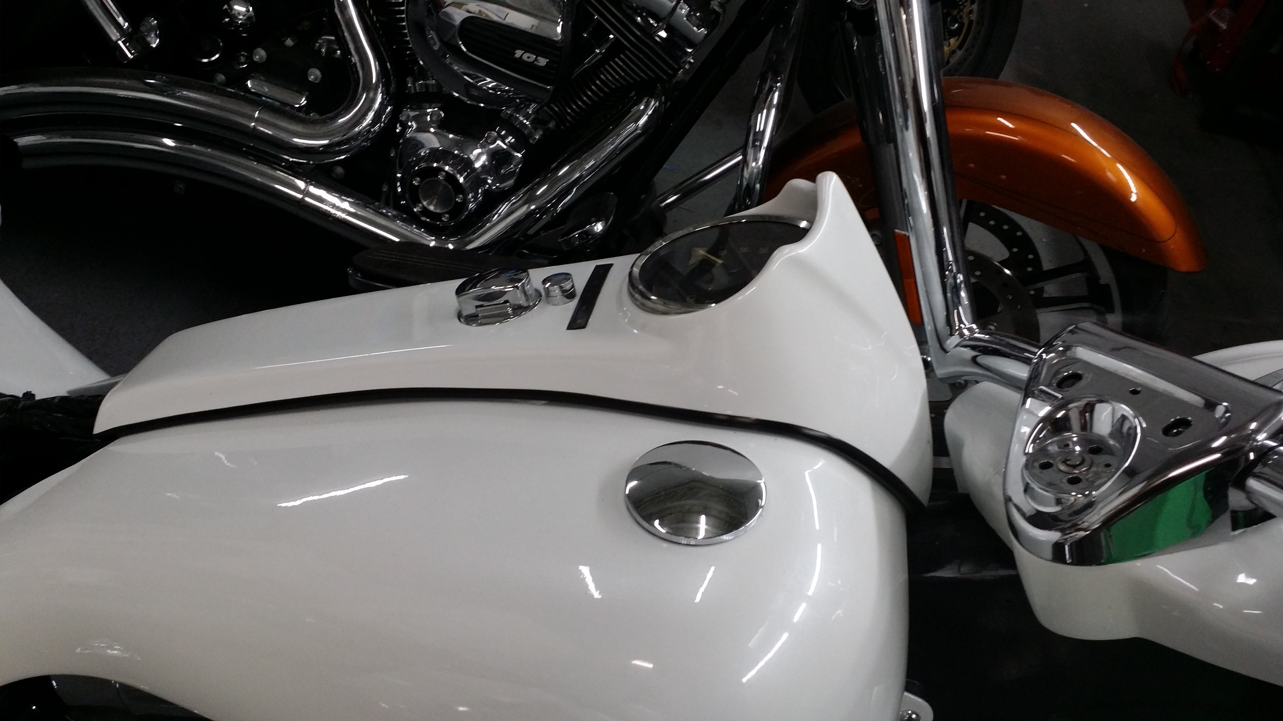 softail tank cover