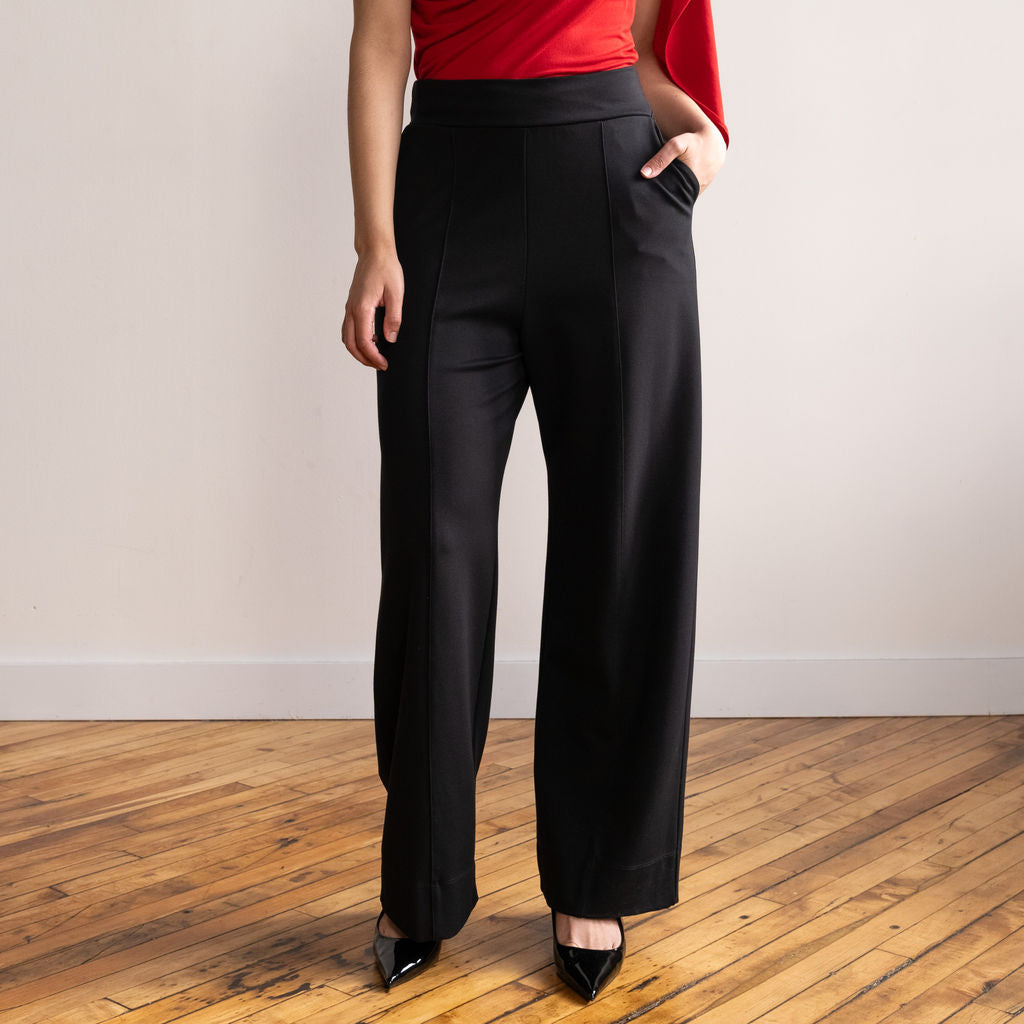 Cottonique Women's Cropped Wide Leg Pants Indulge in Effortless Elegance  and Allergy-Proof Bliss: Revel in the Breezy Comfort of a Relax