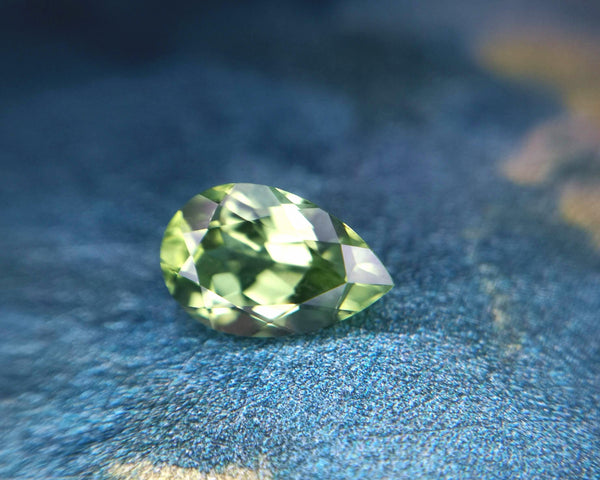 Oval Shape Peridot Gemstone Light Green Gemstone Bena Jewelry