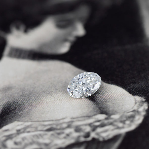lab grown diamond oval shape gemstone custom made bena jewelry montreal