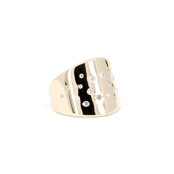 Diamond Edgy Gold Ring Made in Montreal by Bena Jewelry