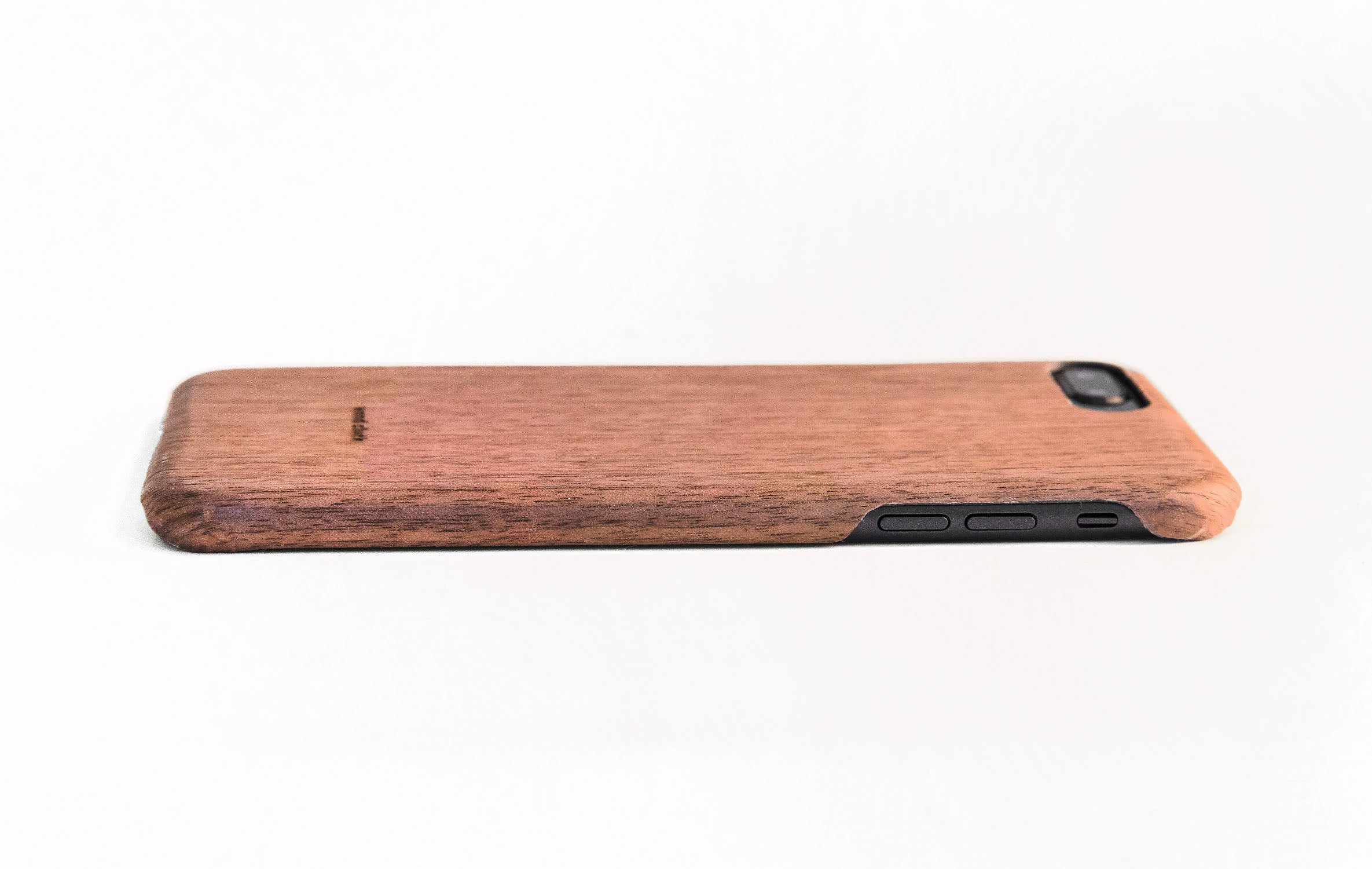 coque de iphone 8 plus en bois
