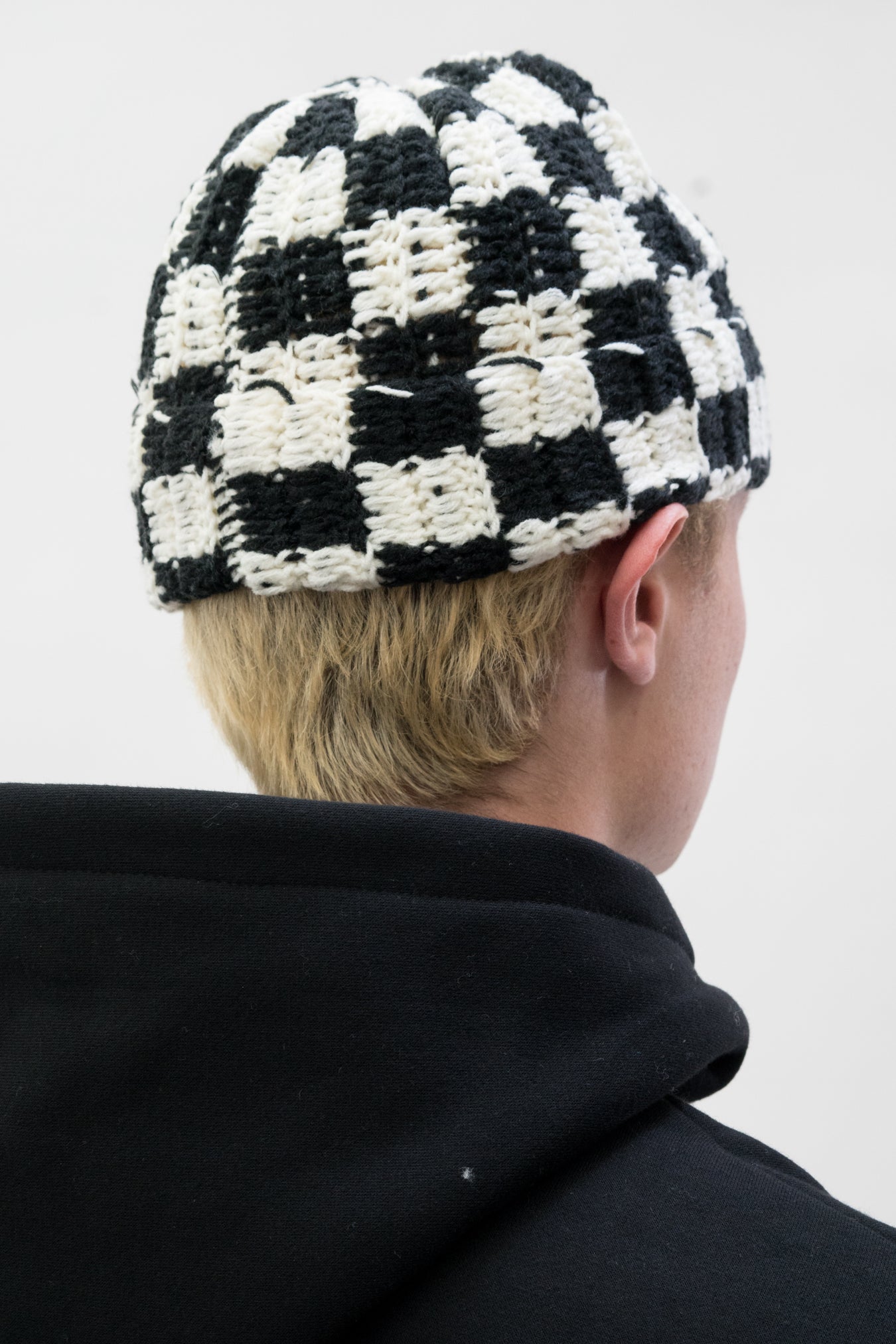 Stussy Crochet Checker Beanie in Black