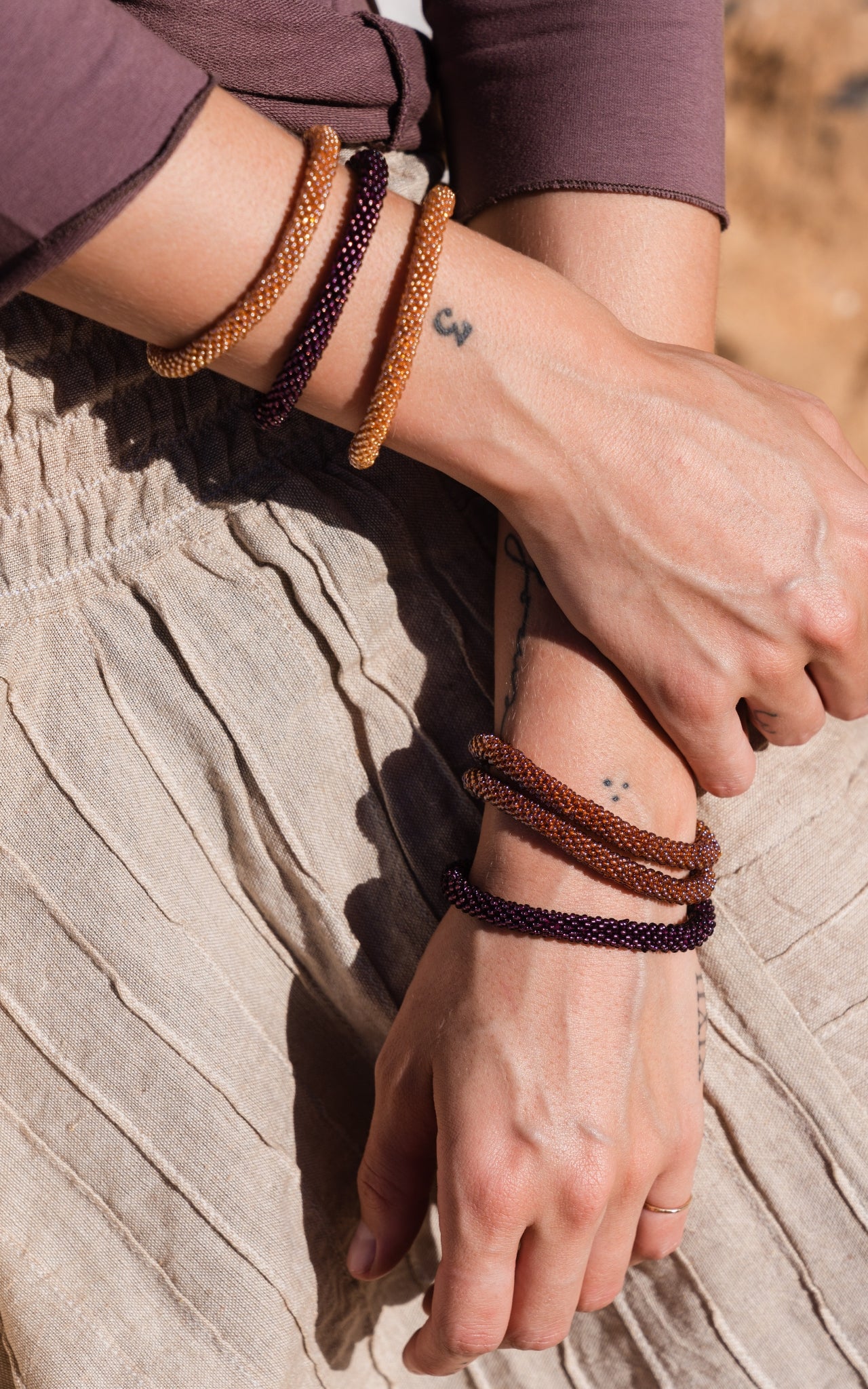 Rolling Beaded Bracelet - Maroon