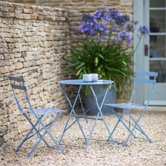 small outside table chairs