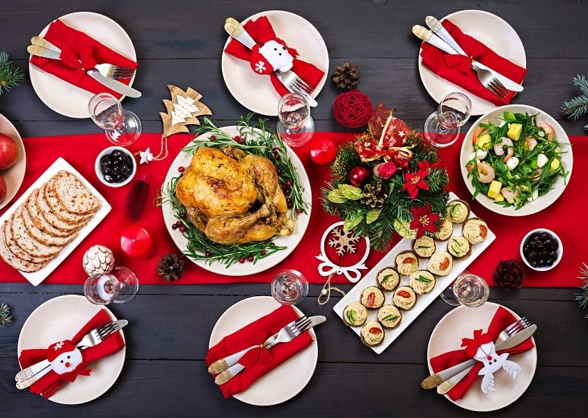 Red and white Christmas dinner table